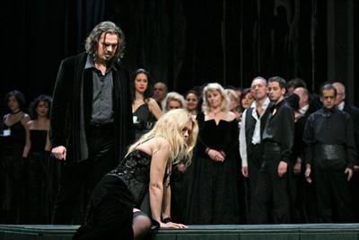 traviata-n.jpg